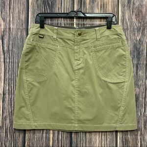 Kuhl | khaki dry cargo skirt